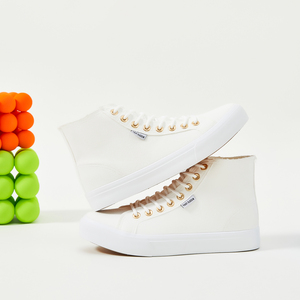 Ladies Fashion 2025 White High Top Canvas Sneakers Plate-forme de bonne qualité Chaussures d'été pour femmes augmentant la hauteur - Product Image 5
