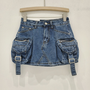 Mini-<span class=keywords><strong>jupe</strong></span> cargo asymétrique en denim délavé et teint, respirante, style motard, pour femme, fabriquée sur mesure - Product Image 6
