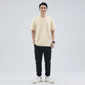 T-shirt à manches courtes pour homme, logo personnalisé OEM, broderie, design imprimé, été, ample, grande taille, vêtements de marque pour homme, t-shirt blanc - Product Image 1