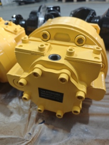 มอเตอร์ไฮดรอลิกแบบลูกสูบ เหล็กหล่อ 380-820 มล./รอบ 45 เมกะปาสคาล สำหรับรถตักล้อยางแบบสกิดสเตียร์ รุ่น 272C272D 258-2836 - Product Image 3