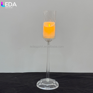 Candelabro LEDA de un solo brazo desmontable, transparente, de acrílico, para decoración de mesas en fiestas y eventos, ideal para bodas. - Product Image 1
