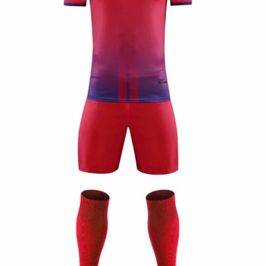 ผู้ผลิตเสื้อฟุตบอลทีมแบบซับลิเมชั่นตามสั่ง OEM ขายส่งเสื้อฟุตบอลเปล่าราคาถูกคุณภาพดีจากประเทศไทย - Product Image 5