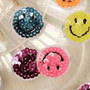 Mini Patch Brodé Scintillant et Coloré de 2 cm à Thermocoller, Motif Visage Souriant Mignon, pour Décoration de Vêtements, Chaussures et Chapeaux - Product Image 3