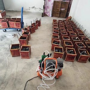 Nhà máy sản xuất bình kim loại lỏng 99,999%, đóng gói 34,5kg, trực tiếp từ nhà máy, dùng cho khai thác vàng - Product Image 2