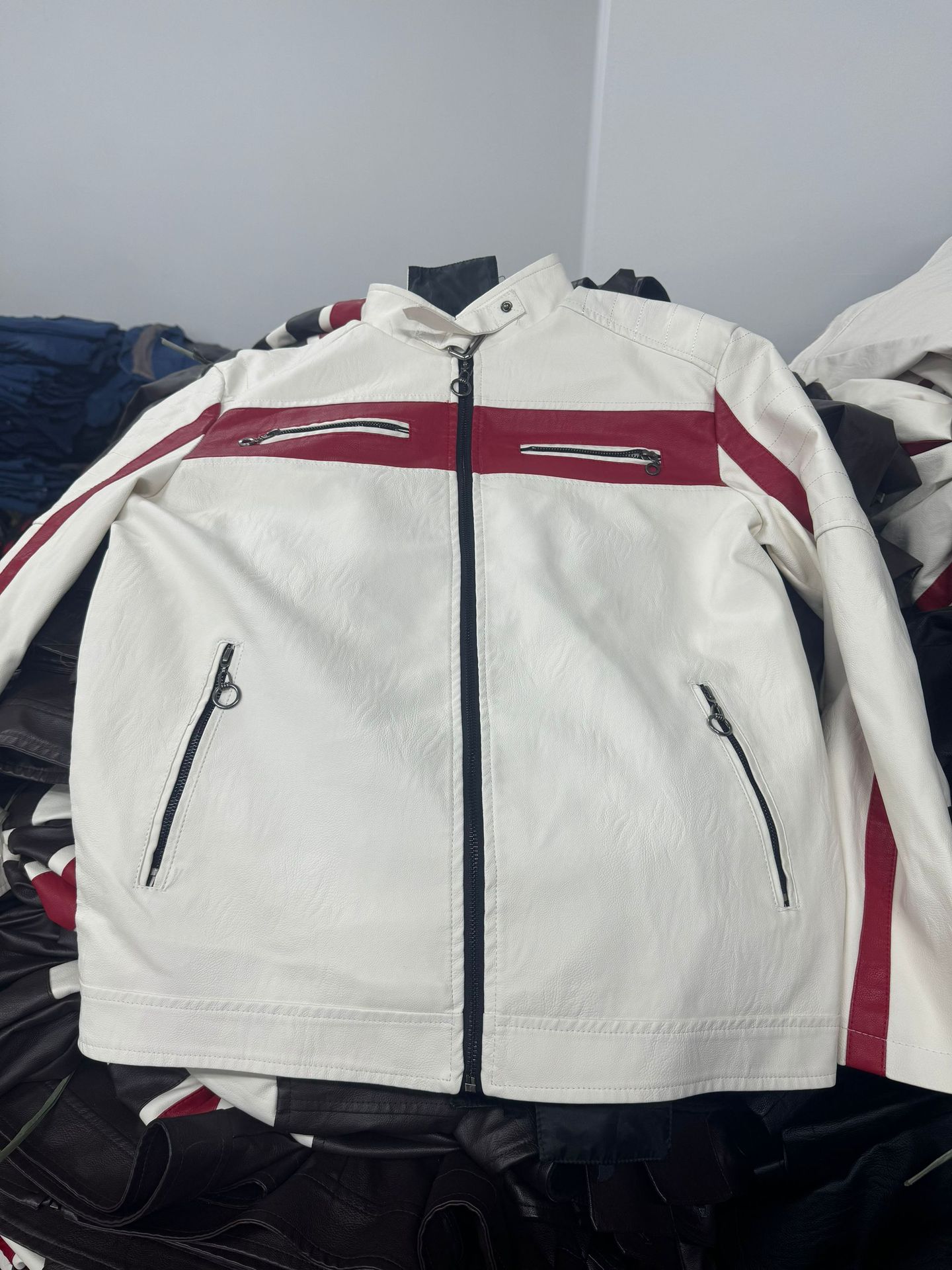 White RED