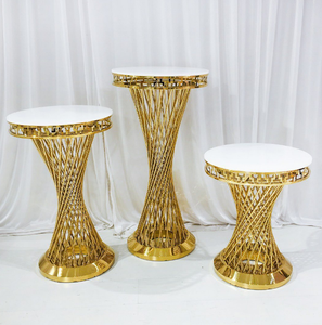 Ensemble <span class=keywords><strong>de</strong></span> support <span class=keywords><strong>de</strong></span> gâteau <span class=keywords><strong>de</strong></span> <span class=keywords><strong>mariage</strong></span> rond en or luxueux et magnifique, table <span class=keywords><strong>de</strong></span> présentation <span class=keywords><strong>de</strong></span> gâteau <span class=keywords><strong>de</strong></span> <span class=keywords><strong>mariage</strong></span> en acier inoxydable <span class=keywords><strong>pour</strong></span> les événements <span class=keywords><strong>de</strong></span> banquet, les fêtes - Product Image 6