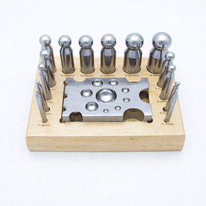 Ensemble de blocs de façonnage pour designer avec 14 poinçons en acier trempé pour la formage de bijoux et la création de dômes métalliques | GS621Z - Product Image 1