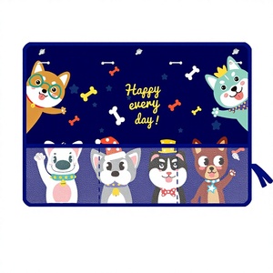 ม่านบังแดดรถยนต์ลายการ์ตูน ผ้าโพลีเอสเตอร์ พร้อมถ้วยดูดติดกระจก ช่องเก็บของแบบตาข่าย ป้องกันแสงแดด - Product Image 1