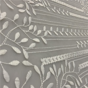 <span class=keywords><strong>Tissu</strong></span> en tulle <span class=keywords><strong>blanc</strong></span> brodé avec fleurs, Design de haute qualité, bon marché, <span class=keywords><strong>tissu</strong></span> décoratif en dentelle - Product Image 2