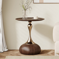 Table d'appoint de style européen en noyer, table basse mobile, table de chevet, balcon, mini table rétro, petite table moderne simple