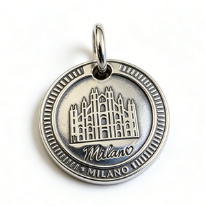 Pendentif Souvenir Cathédrale de Milan en Alliage de Zinc Plaqué Argent, Design Circulaire Gaufré, Style Antique - Product Image 3