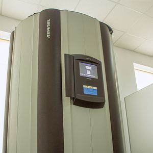 Machine <span class=keywords><strong>de</strong></span> photothérapie UVB à grande armoire pour hôpitaux Armoire <span class=keywords><strong>de</strong></span> <span class=keywords><strong>luminothérapie</strong></span> UVB 311 nm à bande étroite UVB Full Body - Product Image 6