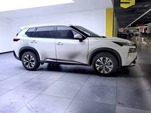 <span class=keywords><strong>Nissan</strong></span> X-Trail 1.5T VC-Turbo 300 4WD Premium d'occasion 2021 - Technologie de rapport de compression variable, consommation de carburant ultra-faible, canapé mobile - Product Image 5