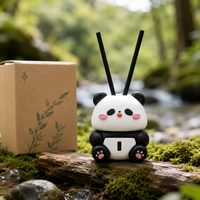 Bouteille de parfum pour voiture en verre en forme de panda mignon de 6,5 ml, diffuseur d'air suspendu, bouteille d'ornement de voiture en forme d'animal