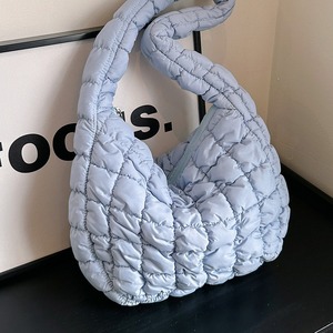 Cloud-Shaped Pleated Large Bag Heart-Shaped Down-Filled Stitching Lightweight Zipper Closure Everyday Outfits Women's Shoulder - Product Image 3