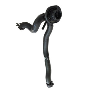Manguera de Refrigerante Mercedes-Benz 1668301400 para GL-Class X166, Pieza de Repuesto de Goma - Product Image 1