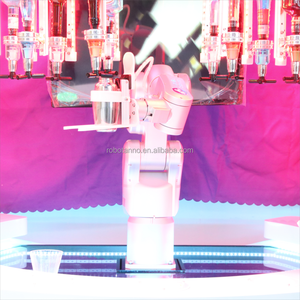 Distributeur automatique de cocktails intelligent à 6 axes avec bras robotisé, paiement par carte de crédit et construction métallique - Product Image 5