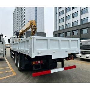 Promotion Exceptionnelle : Grue de Camion Shacman 6x4 à Bras Droit Hydraulique de 12 Tonnes pour la Construction - Product Image 5