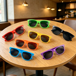 <span class=keywords><strong>Gafas</strong></span> <span class=keywords><strong>de</strong></span> <span class=keywords><strong>Sol</strong></span> Personalizadas con Logotipo para Eventos Deportivos, Precio <span class=keywords><strong>de</strong></span> Fábrica Económico, para Regalos Promocionales - Product Image 2