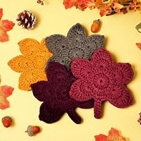 Ensemble de sous-verres d'automne en feuille d'érable, 4 pièces, tapis de boisson en crochet faits à la main, tampons de table tricotés décoratifs d'automne pour