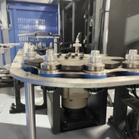 Máquina de Moldeo por Soplado de PET TURBO-2L 2400BPH de Alta Calidad, Totalmente Automática, de 2 Cavidades, Fabricada en China para la Producción de Botellas de Plástico