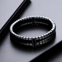 Bracelet élastique pour homme en perles d'hématite irrégulières et de formes différentes