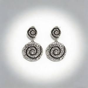 ต่างหูสไตล์ฮั่นประดับเงินโบราณและเพทายสีขาว งานแฮนด์เมด สไตล์ไทย <span class=keywords><strong>ลาย</strong></span><span class=keywords><strong>ดอก</strong></span>ไม้ - Product Image 3