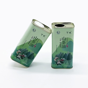 กระป๋องบรรจุน้ำมันพืชทรงสี่เหลี่ยมขนาด 500 มล. ผลิตจากเหล็กวิลาดเกรดอาหาร พิมพ์ออฟเซ็ต พร้อมโลโก้สั่งทำ สำหรับบรรจุน้ำมันมะกอก - Product Image 1