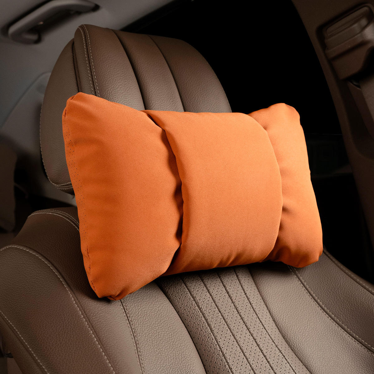 Appui-tête orange