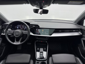 <span class=keywords><strong>Audi</strong></span> <span class=keywords><strong>A3</strong></span> d'<span class=keywords><strong>occasion</strong></span> 2021, modè<span class=keywords><strong>le</strong></span> 35 TFSI Fashion Elegance, 1.4T 150 ch, 30 055 milles, conduite à gauche - Product Image 5