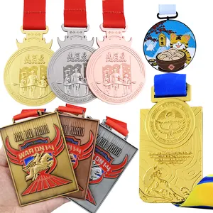 Fabricante Medallas de maratón personalizadas Premio deportivo para correr Oro Plata Bronce Cobre Pista y campo Medalla de metal