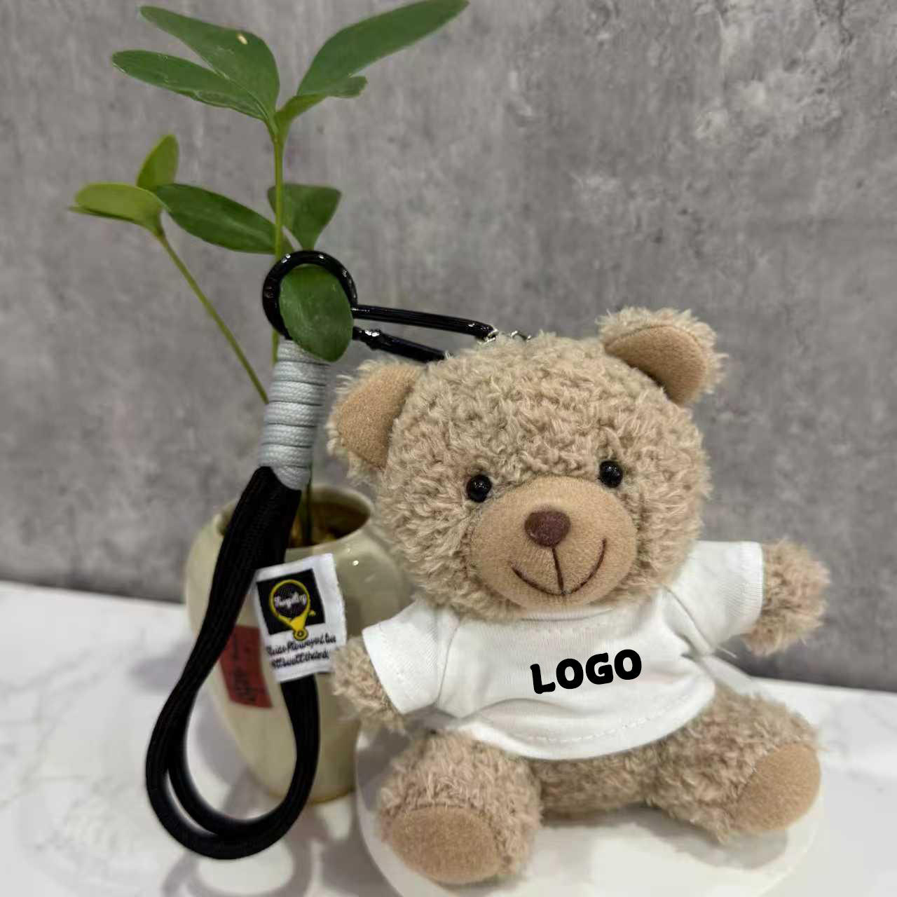 F-bear with keyring