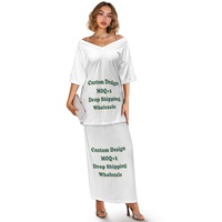 Ensemble deux pièces pour femme sur mesure (MTO) avec haut à manches courtes et col en V, imprimé personnalisé, et bas assorti à motif hawaïen