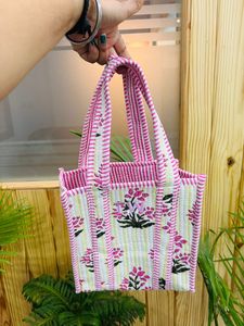 กระเป๋าโท้ทผ้าฝ้ายเย็บมือคุณภาพสูงสำหรับผู้หญิง ขนาดมินิ พร้อมสายโซ่ ปิดแบบเปิด กันน้ำ เหมาะสำหรับฤดูร้อน - Product Image 2