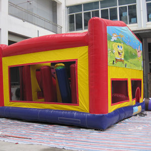 Castillo Inflable de PVC en Oferta para Alquiler Comercial en Fiestas - Product Image 1