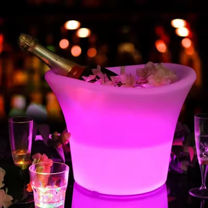 LED verlichting, waterdichte ronde, op maat gemaakte champagne-, wijn- en bierkoeler van plastic met led-verlichting voor barfeesten - Product Image 1