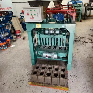 آلة صنع الكتل غير المحترقة نصف الأوتوماتيكية المجوفة والضغط الهيدروليكي بخط - Product Image 4