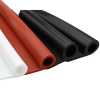 Joint d'étanchéité de porte de four en caoutchouc de silicone de type E personnalisable résistant à la chaleur avec motif en bande jusqu'à 250°C