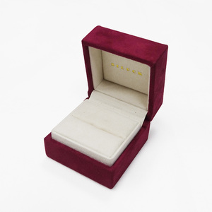 Caja de almacenamiento de relojes de cuero PU de lujo personalizada con logotipo personalizado - Product Image 2