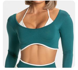 ชุดโยคะแขนยาวสำหรับผู้หญิง พร้อมแผ่นรอง ชุดเสื้อครอปออกกำลังกายแบบเปิดหลังและกางเกงเลกกิ้ง ชุดออกกำลังกายสำหรับผู้หญิงพร้อมโลโก้สั่งทำได้ - Product Image 5