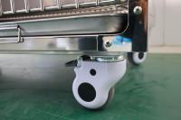 Hondenkennel van roestvrij staal met 4 deuren, afsluitbare deuren, glad robotgelaste constructie, mobiele wielen, houder voor dieren-id voor dierenkliniek