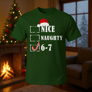 Camiseta con gráfico navideño Six Seven 6-7 Meme Nice Naughty - Product Image 3