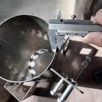 Machine à extruder les boulettes de viande Jz pour la fabrication de croquettes crues ou bouillies, et de boulettes pressées à la main pour usage domestique