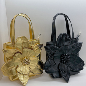 Borsa a secchiello da donna in pelle sintetica floreale 3D <span class=keywords><strong>piccola</strong></span> borsa da sposa per festa da sera pochette da sposa borse firmate di lusso francese - Product Image 4