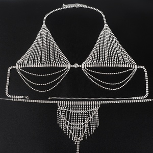 Ensemble <span class=keywords><strong>de</strong></span> bijoux <span class=keywords><strong>de</strong></span> corps en or 18 carats pour femme, <span class=keywords><strong>avec</strong></span> chaîne <span class=keywords><strong>de</strong></span> taille ornée <span class=keywords><strong>de</strong></span> strass et <span class=keywords><strong>de</strong></span> paillettes, style sexy pour boîte <span class=keywords><strong>de</strong></span> nuit et soirées, incluant un <span class=keywords><strong>soutien</strong></span>-<span class=keywords><strong>gorge</strong></span> - Product Image 4