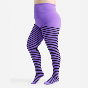 <span class=keywords><strong>Collant</strong></span> <span class=keywords><strong>a</strong></span> <span class=keywords><strong>Righe</strong></span> Rosse e Verdi Taglie Forti <span class=keywords><strong>a</strong></span> Vita Alta Elasticizzati per <span class=keywords><strong>Donna</strong></span> - Perfetti per Feste e Vacanze - Product Image 5
