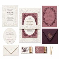 Tarjeta de Invitación de Boda con Letras en Relieve 3D |   Inserto Ovalado de Cartón con Relieve Floral Intenso Personalizado