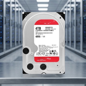 Disque dur interne NAS <span class=keywords><strong>WD40EFZX</strong></span> 4 To SATA 6 Gb/s 5400 tr/min 128 Mo de cache 3,5 pouces CMR Red Plus pour serveur de stockage - Product Image 1