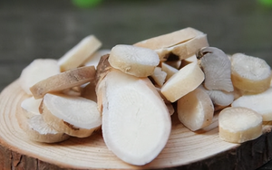 Racine de Paeoniae Alba Bai Shao, <span class=keywords><strong>épices</strong></span> chinoises à base de plantes, racine de pivoine blanche en tranches, herbes naturelles pour la fertilité féminine et les menstruations - Product Image 1