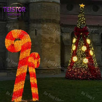 Sculptures lumineuses géantes en forme de canne à sucre LED rouge et blanc IP65 pour parcs à thème, hôtels et décorations de Noël en plein air